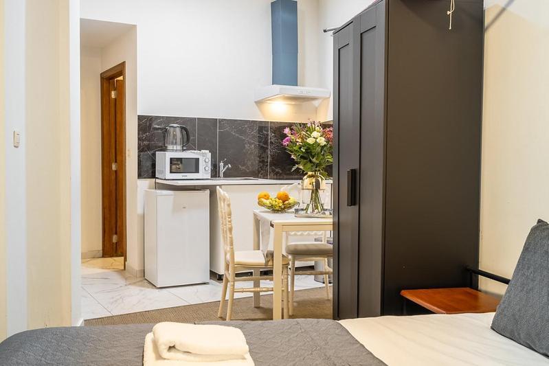 Palais Gare Du Nord Apartment Brussels Exterior photo