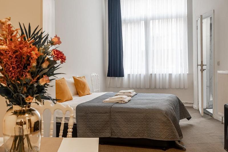 Palais Gare Du Nord Apartment Brussels Exterior photo